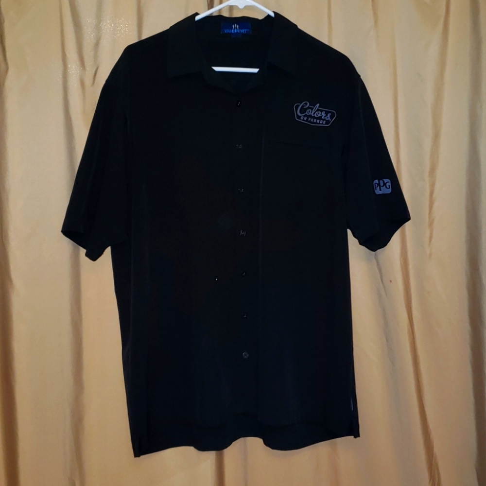 Make offer! Mens black collar button down VanSport. Sz XL. Colors on Parade.
